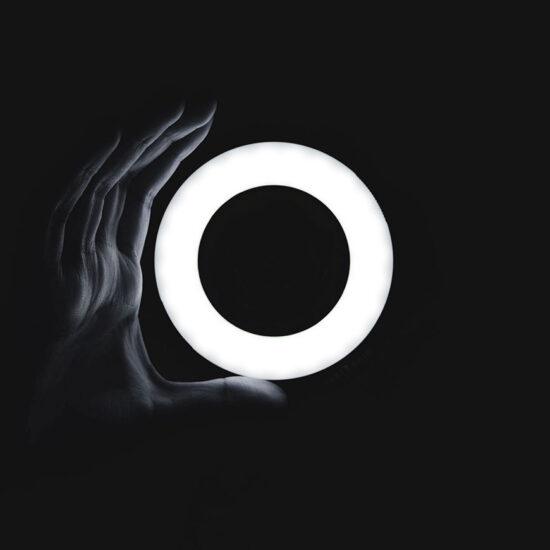 p